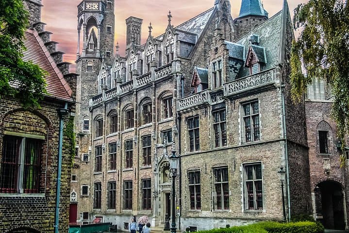 Private day trip to Bruges including canal cruise from Amsterdam