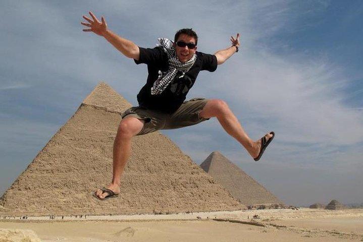 Pyramider i Giza & Sphinx & Saqqara Necropolis og Memphis Tour i Kairo
