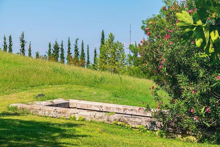 Découvrez Vergina et Pella: excursion d'une journée au royaume macédonien