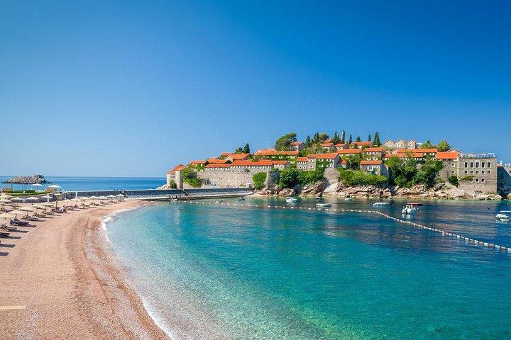 Un giorno tour privato a Budva da Kotor