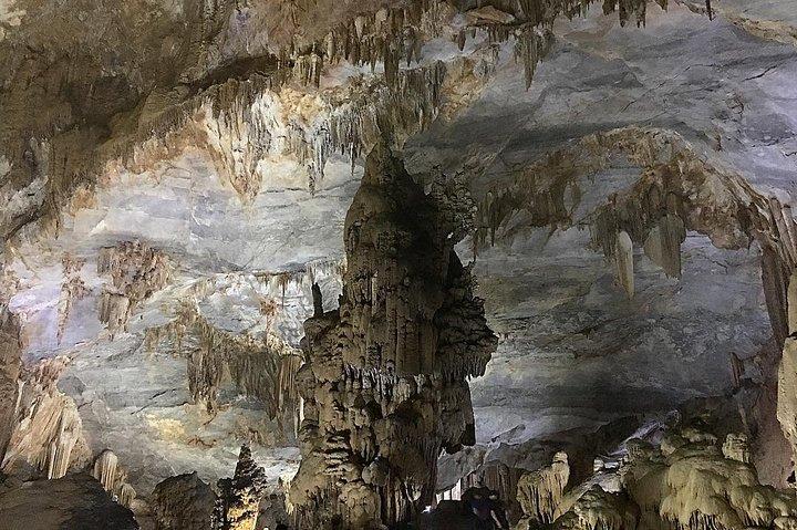 Padiglione sulla terra: Paradise Cave Tour da Hue City