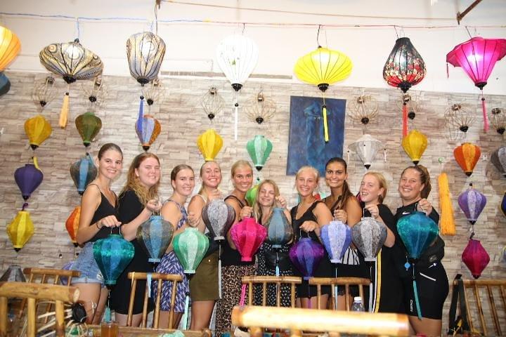 Hoi An Full Lantern Making Class - En speciell hopfällbar lykta