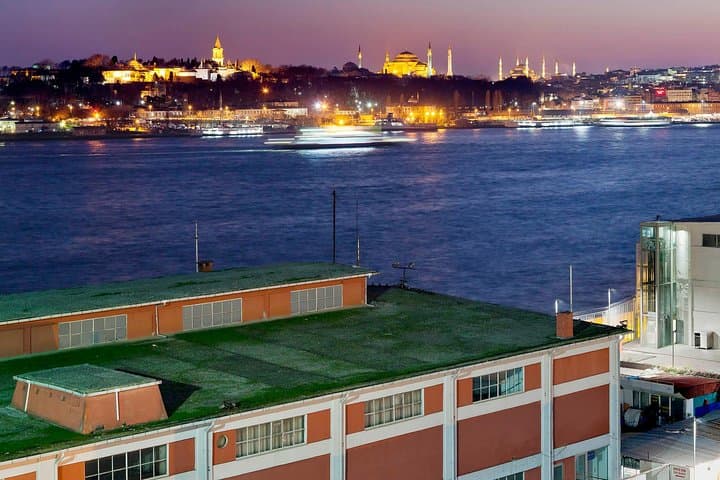 Contemporary Art Walk: Istiklal Street, Modern Art Museums