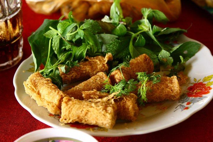 Hoi An Street Food Tour a pé com degustações