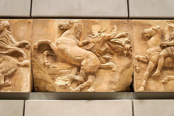 Acropolis & Acropolis Museum (Small Group Morning Walking Tour)