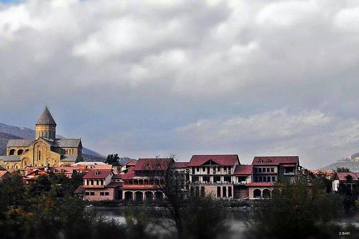 Private Tour to Mtskheta and Georgian Wine Tasting from Tbilisi