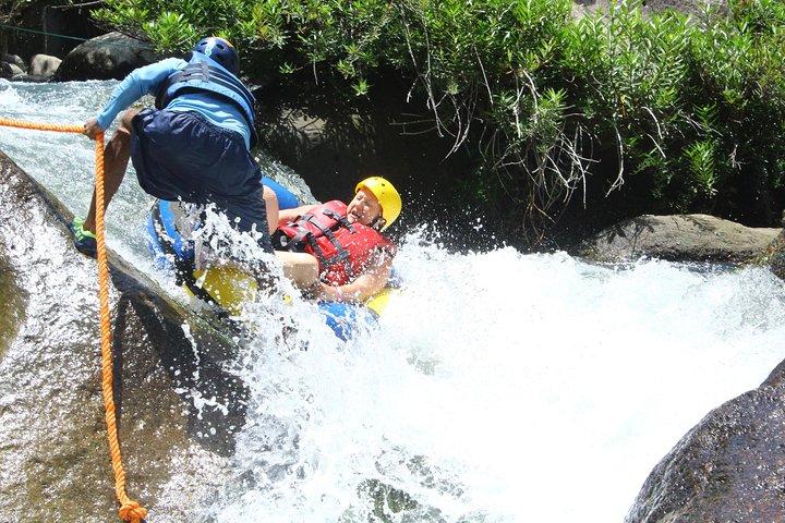 Aventure combinée: visite de la canopée, tubing et Hot Springs Coco Beach