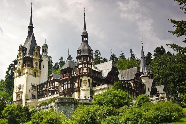 2-dagars liten gruppresa till Dracula Castle, Rasnov Fortress, Peles Castle, Sighisoara och Libearty Brown Bear Sanctuary med övernattning i Brasov