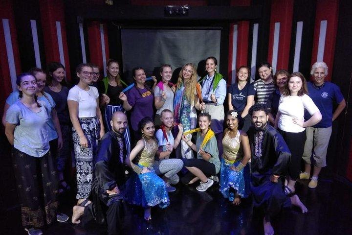 Bollywood privado com passeio de favela, incluindo guia e transporte