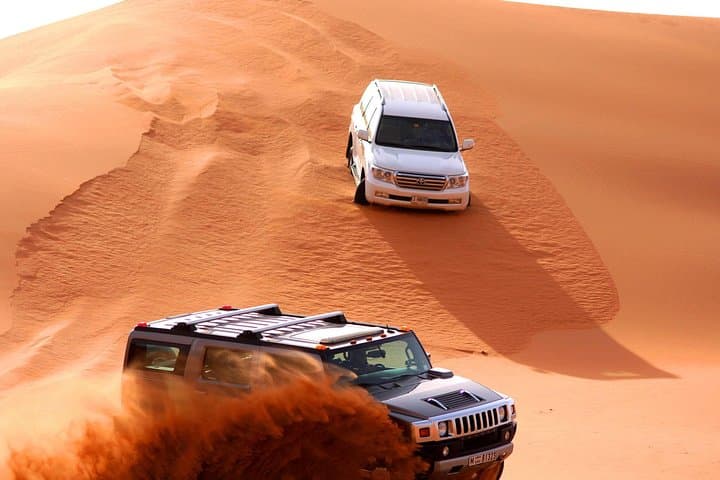 Premium Dubai Desert Safari: Dune Bashing & 5-Star Desert Camp