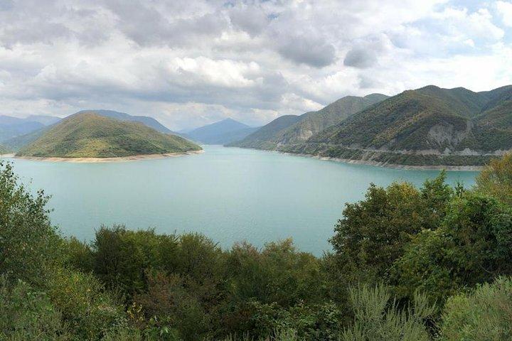 GIORNATA PRIVATA a Kazbegi (Il tour più popolare in Georgia)