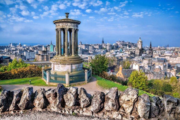 Excursão a pé de Edimburgo: Privado e personalizado com um local (2 - 4 horas)