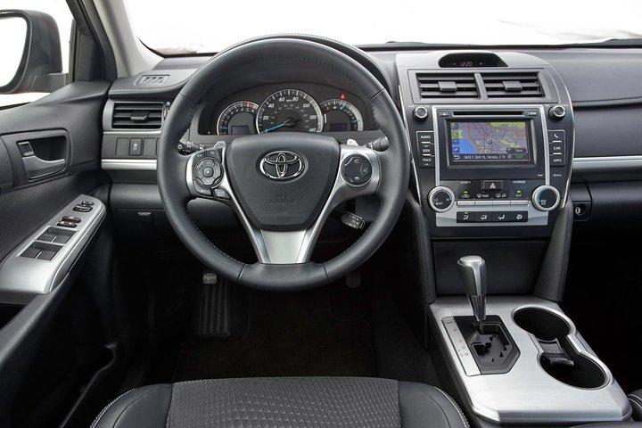 Private Departure Transfer: Hotel to Bangkok Airports by Car