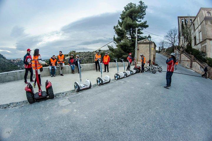 Alhambra Sin colas con Albaicina, Sacromonte en Segway/Bici