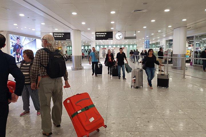 Private Arrival Transfer from Heathrow Airport to London