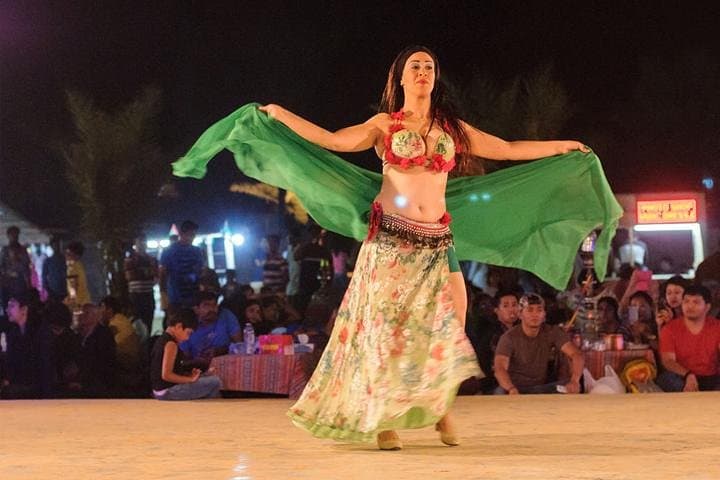 Dubai Desert Safari with Camel Riding and Belly Dance