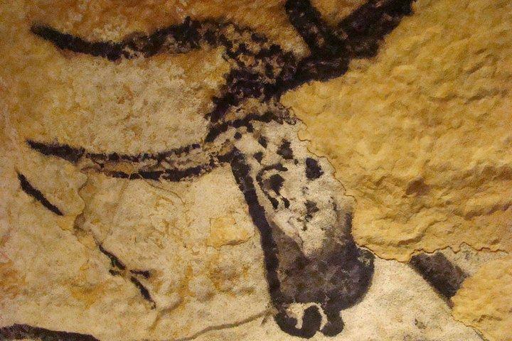 Visite privée de Bordeaux à Lascaux et à la vallée de la Dordogne