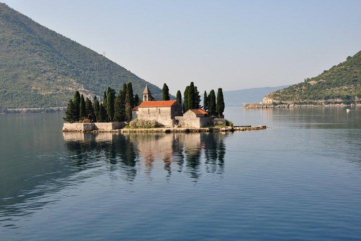 Privater Transfer von Korfu nach Budva oder Kotor