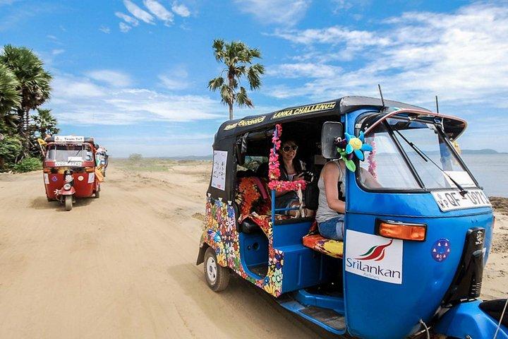 Colombo City Tourタイトル:Tuk Tuk