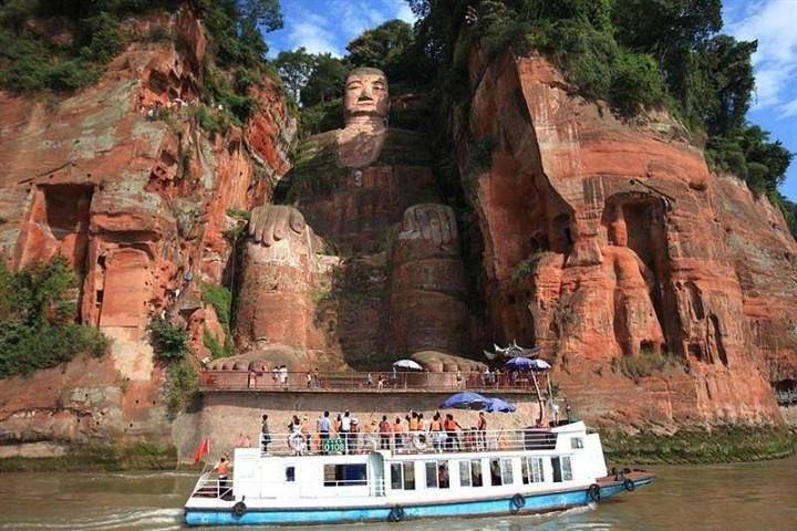 Leshan Buddha, Chengdu