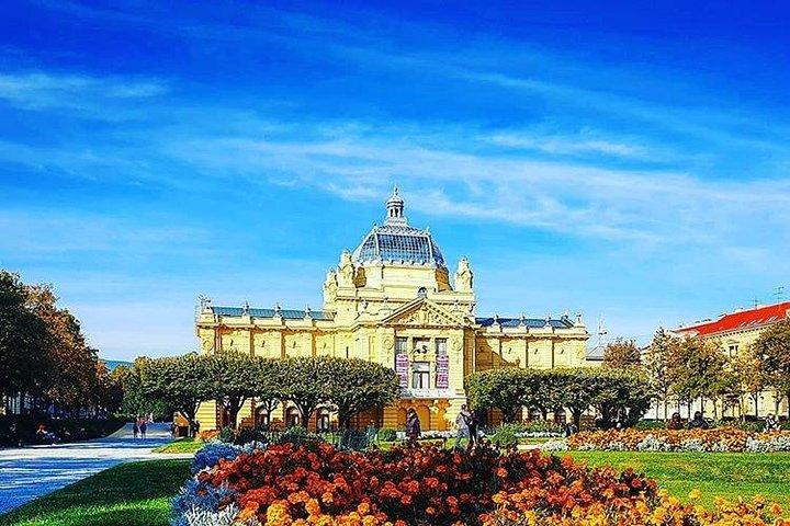 Passeio a pé em Zagreb com degustação de comida