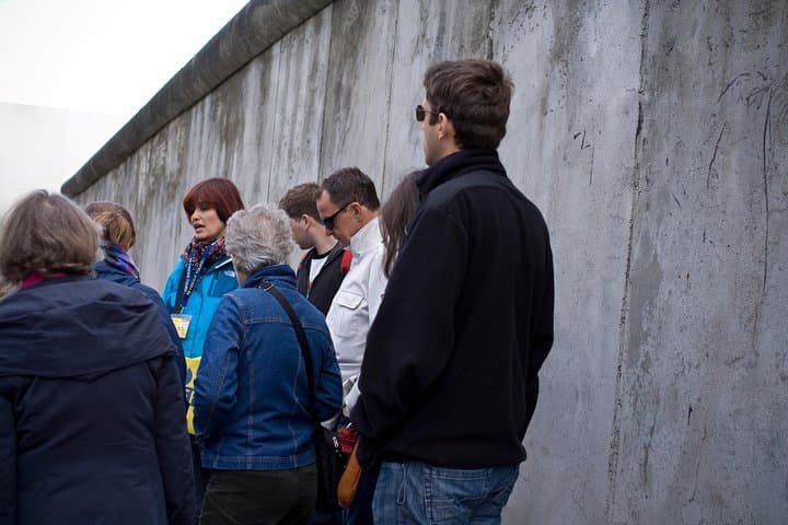 Cold War, Berlin Wall, Spies and the East Side Gallery