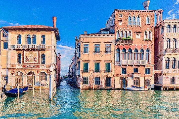 Private 2 - Hour Venice Walking Tour: Explore a cidade com um Guia