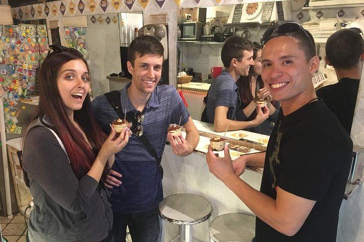 Roman Lunch Food & Wine Tour mit Trevi-Brunnen, Pantheon und Marktbesuch