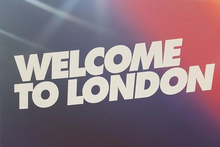 Private Round Trip Transfer from Heathrow Airport to London City