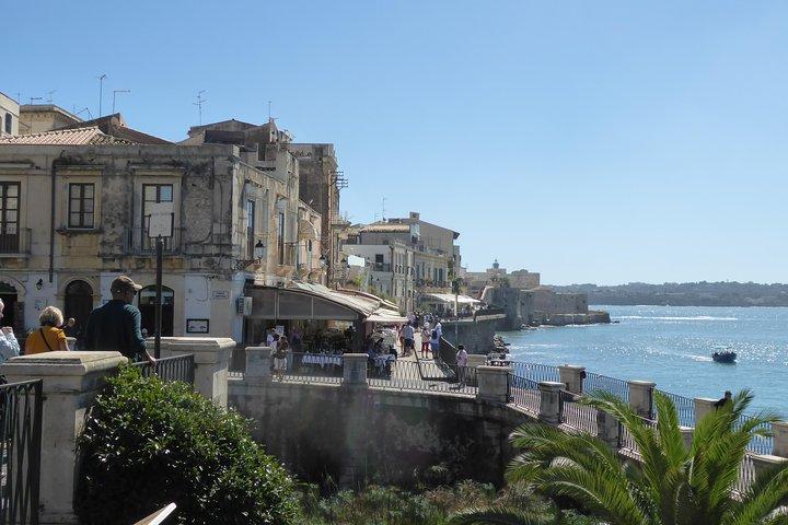 Siciliaanse kustexcursie Syracuse en Noto privévoertuig