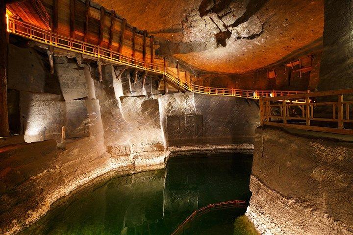 Excursão privada de um dia a Cracóvia e a Mina de Sal de Wieliczka saindo de Varsóvia