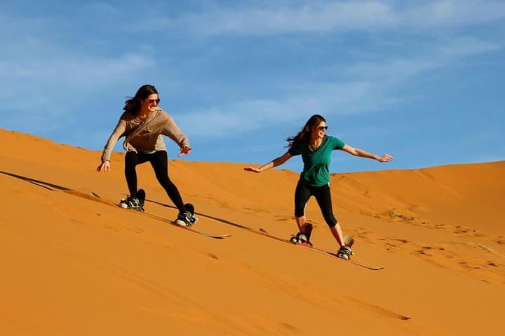 Dubai Evening4x4 Jeep Desert Safari BBQ Dinner, Camel Ride