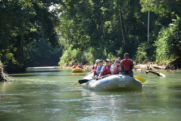 Peñas Blancas River Safari Float vanuit La Fortuna
