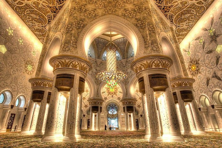 Abu Dhabi Day Tour From Dubai with Sheikh Zayed Grand Mosque