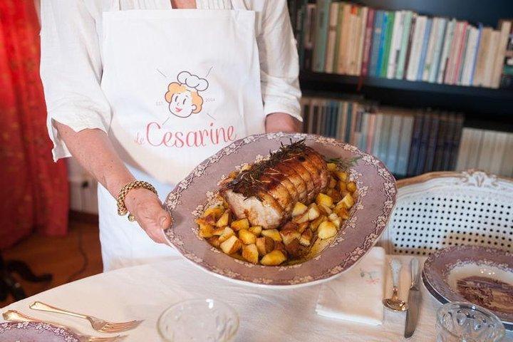 Experiência de jantar e show cozinhar em um local em Rimini