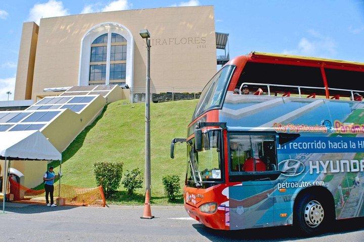 By Sightseeing Panama City Hop-On Hop-Off Bus Tour