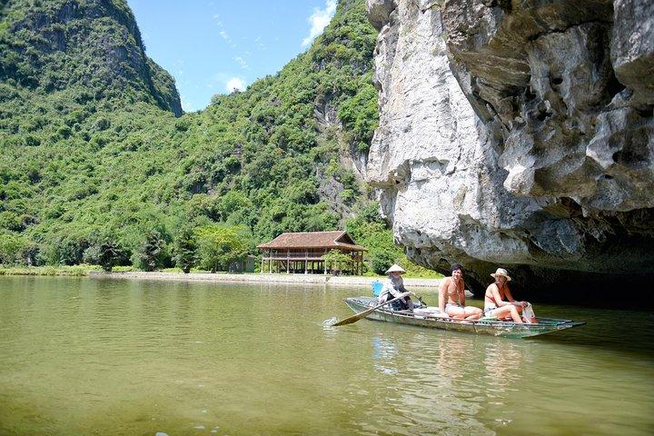 Ninh Binh dagstur: Hoa Lu - Tam Coc båttur och cykel