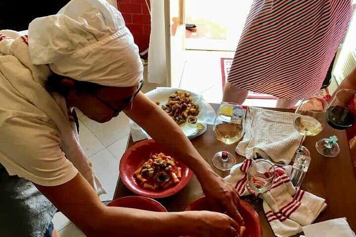 Palermo Rooftop Cooking Class con pasto completo, vino e narrazione