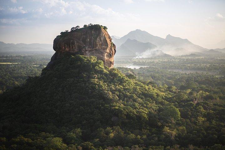 Sigiriya & Dambulla Cave Temples One Day Tour de la région de Bentota