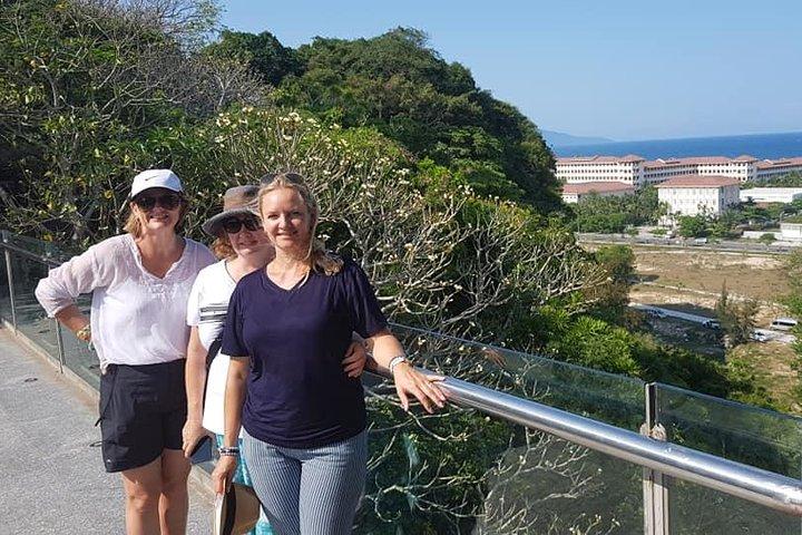 My Son Holyland & Marble Mountain avec déjeuner aux nouilles de Da Nang ou de la ville de Hoi An