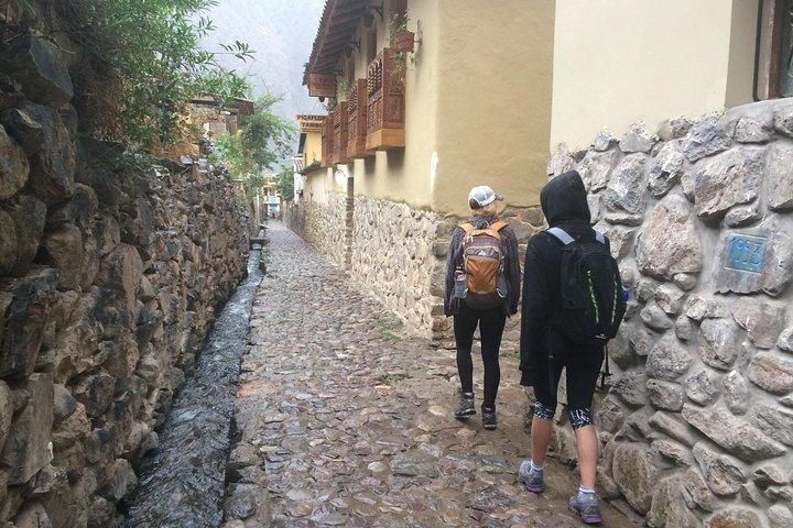 Sacred Valley and Maras and Moray Full Day with Small Group Tour