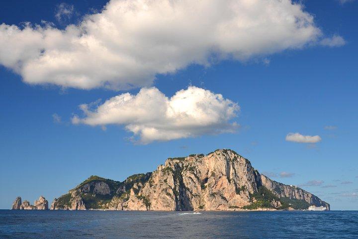 Private Transfer: Naples to Capri by Speedboat