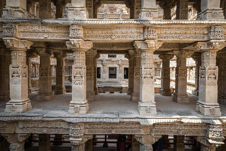 Tour panoramico di Patan e Modhera da Ahmedabad
