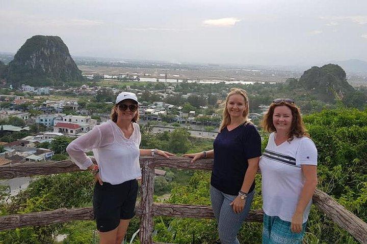 My Son Holyland & Marble Mountain avec déjeuner aux nouilles de Da Nang ou de la ville de Hoi An