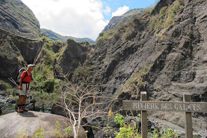 Hiking: Authentic immersion in Mafate