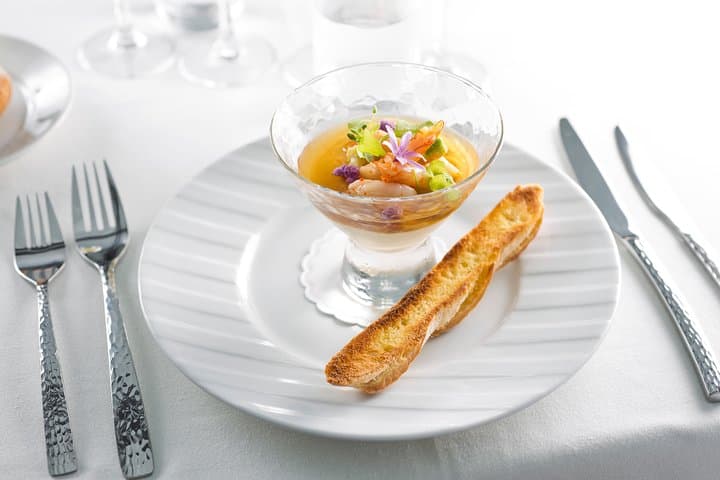 Bateaux Parisiens Seine River Gourmet Lunch & Sightseeing Cruise