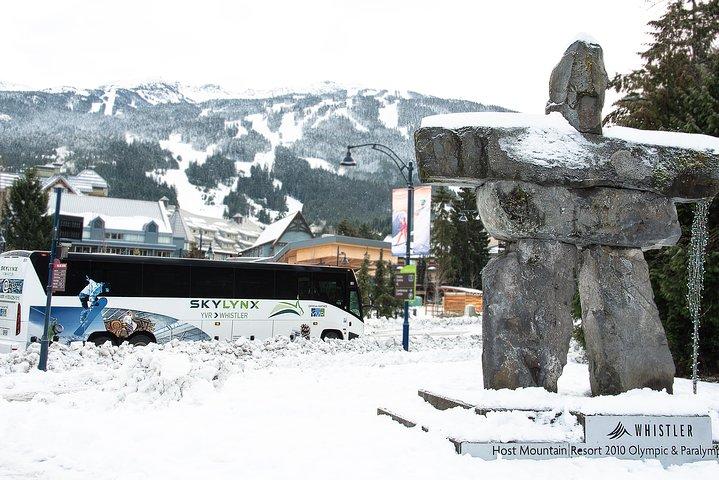 Flughafen Vancouver nach oder von Whistler oder Squamish mit dem Bus (einfache Fahrt)