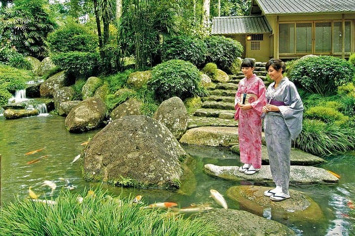 Full-day Bukit Tinggi French Village Tour