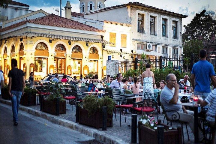 Visite d'Athènes au clair de lune avec boissons et plats Meze