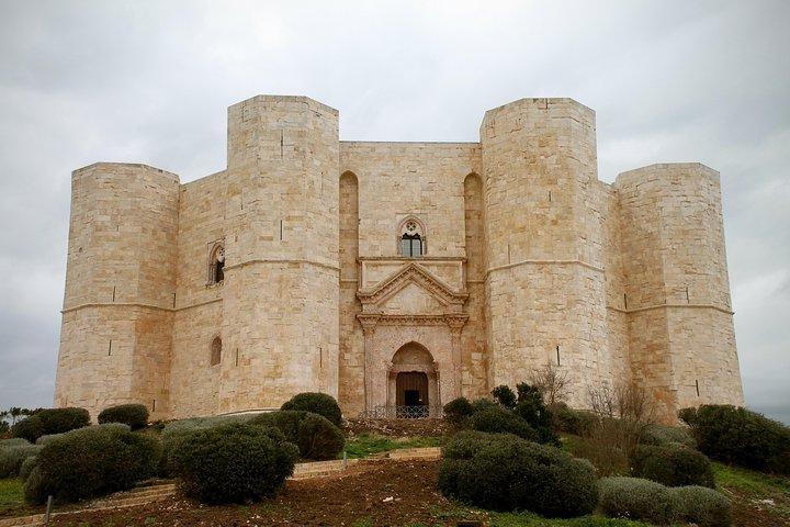 Trani – Castel del Monte: organiseret tur på 3 timer